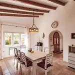 Large 4 Bed Villa With Own Garden, Pool & Hot Tub